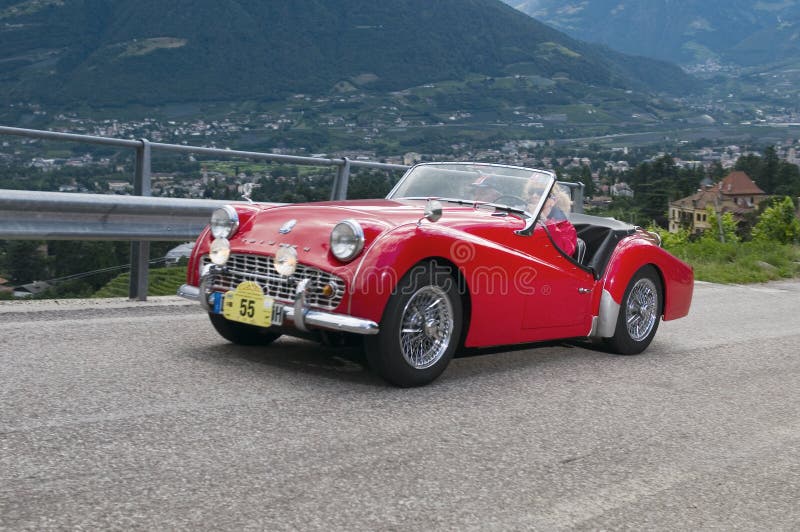 Süd-Tirol klassisches cars_2014_Triumph TR 3A