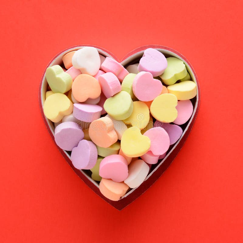 Süßigkeits-Herzen im Kasten