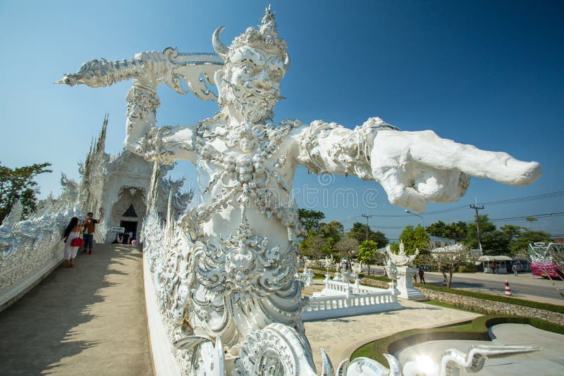 Sławny Wat Rong Khun zdjęcia stock