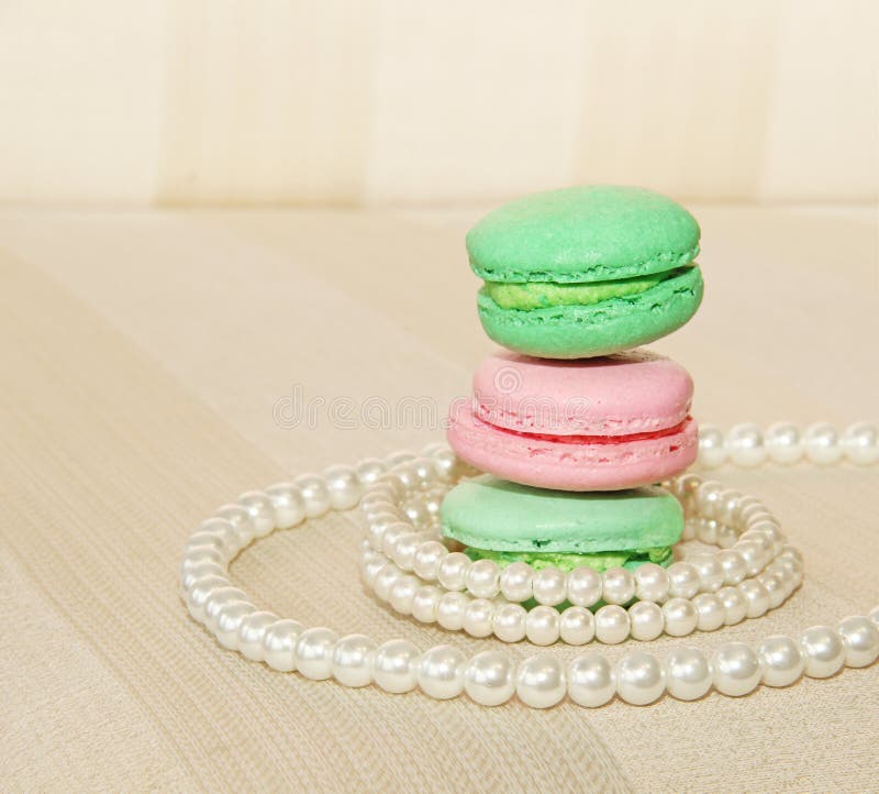 Słodkie i colourful francuskie perły i macaroons
