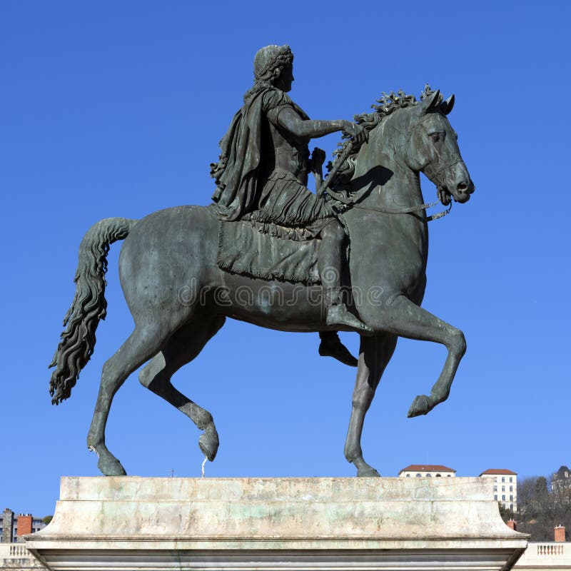 Słynny pomnik louis xiv w lyon city franance