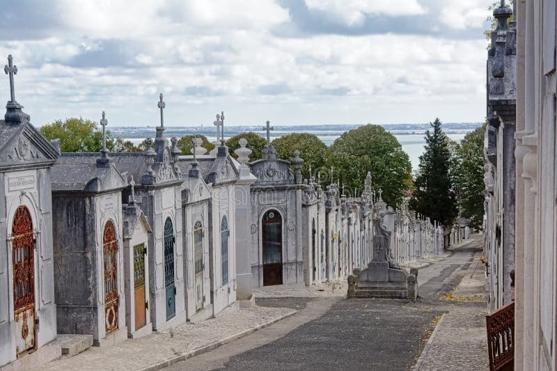 Lisboa ao Algarve: como ir e a distância - Cultuga