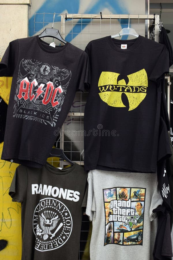 T-shirts de musique d'houblon de roche et de hanche photographie stock T-shirts de musique d'houblon de roche et de hanche photographie stock