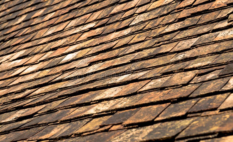 Opinión Sobre Asphalt Roofing Shingles Background Tablas Del Tejado -  Techumbre Asphalt Roofing Shingles Hammer, Guantes Y Clavos Foto de archivo  - Imagen de tipo, coste: 94473726