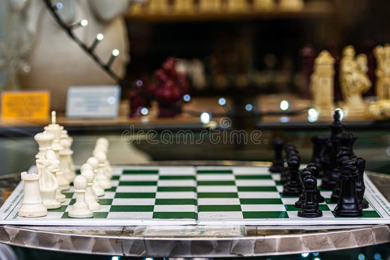 Chessboard asia hi-res stock photography and images - Alamy