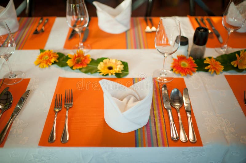 Table de mariage et de banquet photographie stock libre de droits Table de mariage et de banquet photographie stock libre de droits