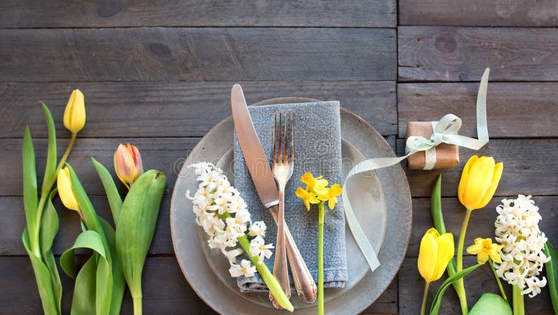 Table decoration for mothers day