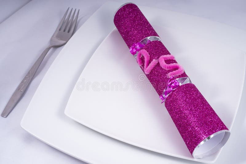 Table Place Setting with a Traditional Cracker for a 25th stock image