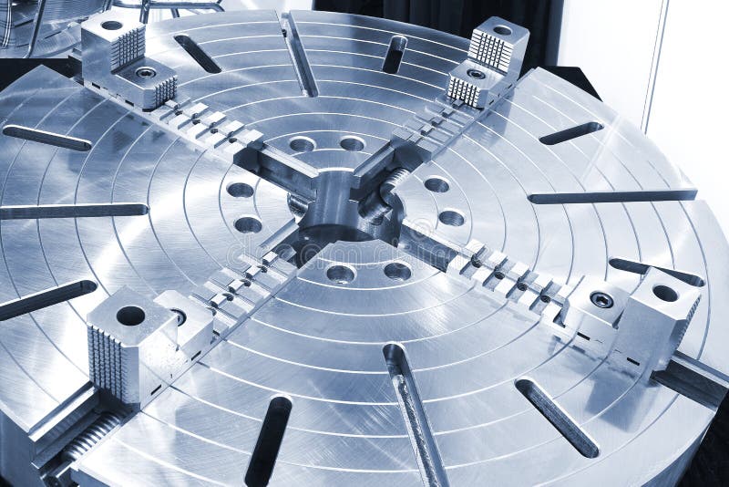 Table rotatoire puissante d'équipement industriel photographie stock libre de droits Table rotatoire puissante d'équipement industriel photographie stock libre de droits