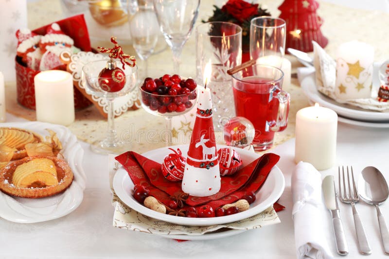 Table setting for Christmas