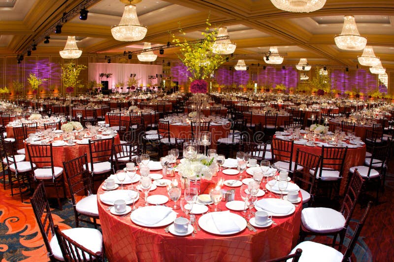 An image of a table setting at a luxury wedding reception