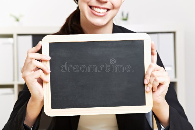 Tableau de fixation de femme d'affaires photos libres de droits Tableau de fixation de femme d'affaires photos libres de droits