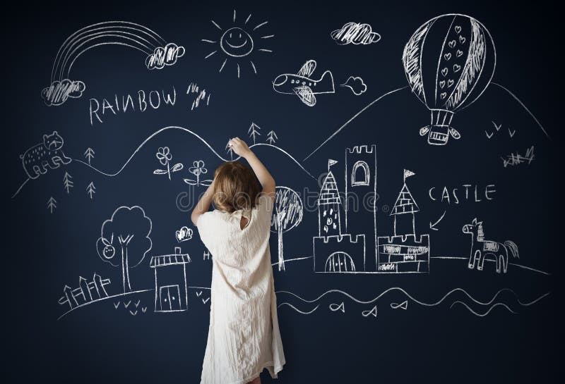 Tableau noir dessinant le concept d'idée d'imagination créative photo libre de droits