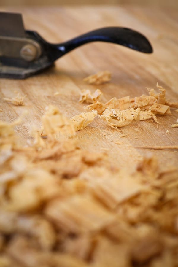 Tablero Chip Shavings de la madera dura de Sapele del rebajador de radios fotos de archivo libres de regalías Tablero Chip Shavings de la madera dura de Sapele del rebajador de radios fotos de archivo libres de regalías
