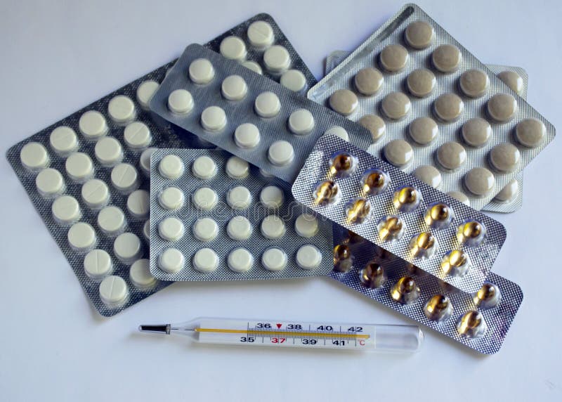 ..Tablets in packs are on the table. Antibiotics from the virus. Treatment of the disease royalty free stock photos ..Tablets in packs are on the table. Antibiotics from the virus. Treatment of the disease royalty free stock photos