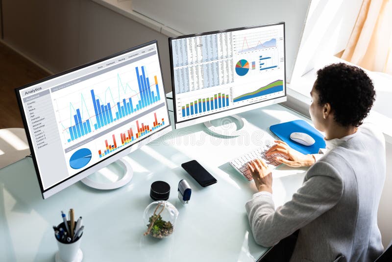 Tablou de date privind analiza activităților financiare stock photography