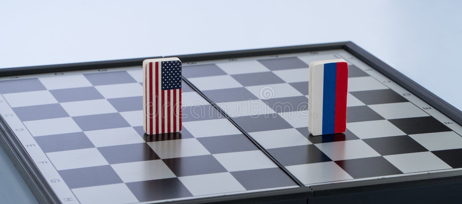 Gráfico vetorial do evento do dia do xadrez americano com xadrez simples  com bandeira dos eua ou dos estados unidos