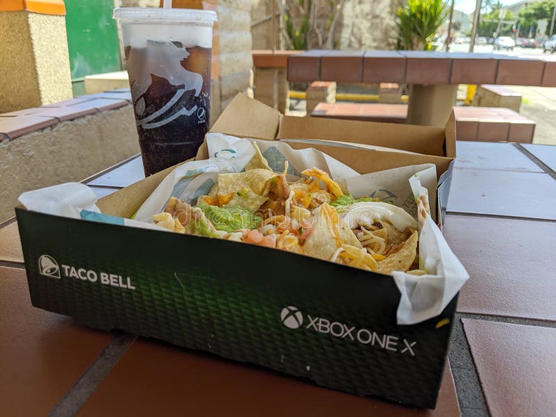 Xbox Um X O Triplo - O Primeiro Restaurante Do Mundo Em Hong Kong