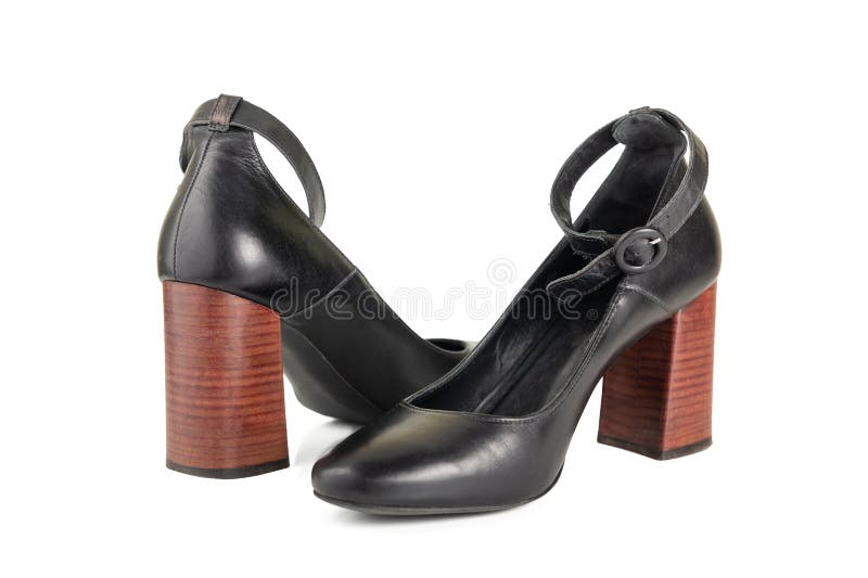 Conquista Enseñando Gran universo Tacones Marrones Altos De Cuero Negro Zapatos Femeninos Aislados En Fondo  Blanco Imagen de archivo - Imagen de elegancia, manera: 272364341