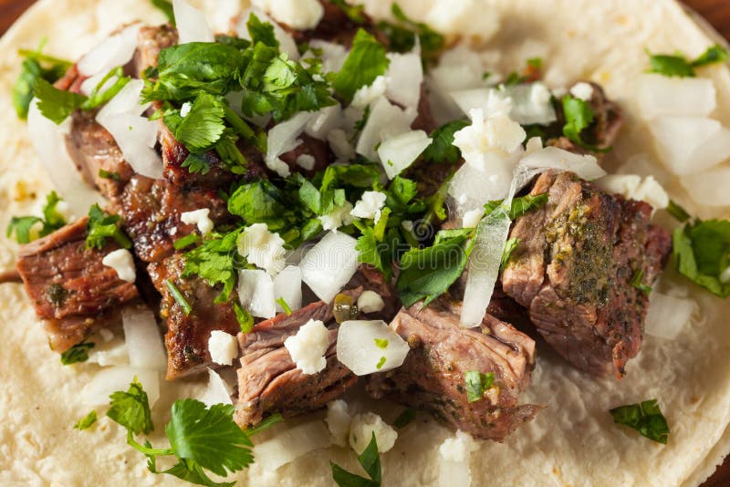 Tacos fait maison de rue de Carne Asada images stock Tacos fait maison de rue de Carne Asada images stock