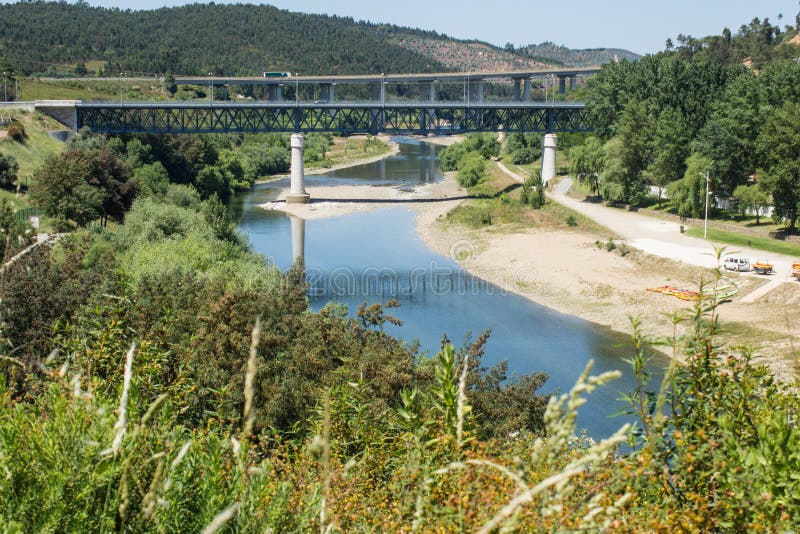 Tagus River em ConstÃ¢ncia, província de Ribatejo, Portugal