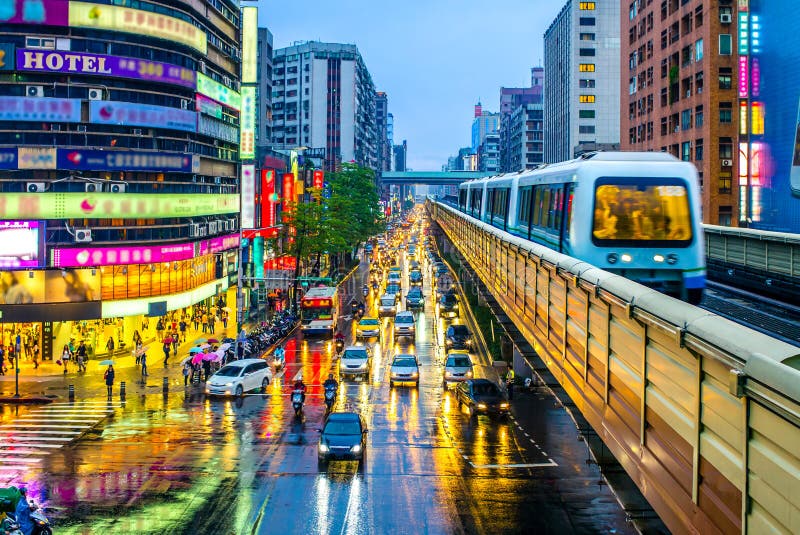 Taipei metra system przy nocą zdjęcie stock Taipei metra system przy nocą zdjęcie stock