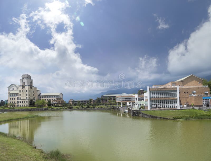 Taiwan ` s mest härligt universitet, Taitung Donghua universitet arkivbild