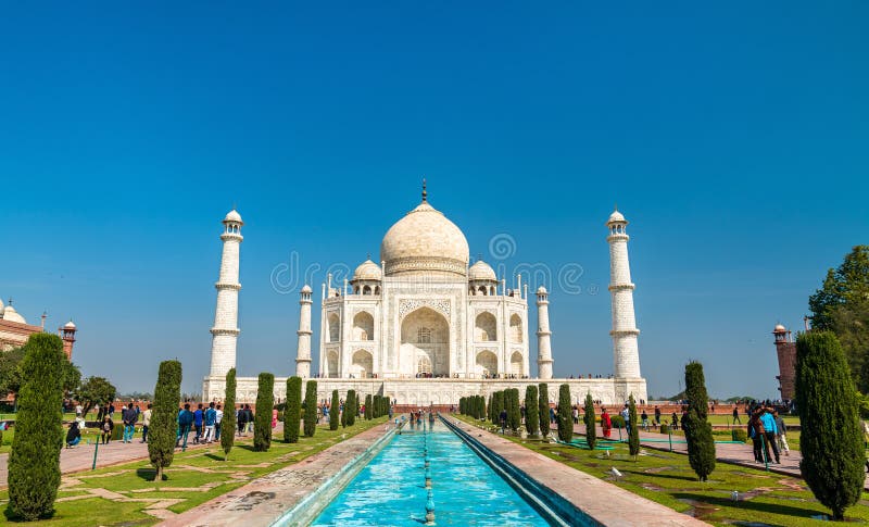 The Taj Mahal, the most famous monument of India. Agra - Uttar Pradesh