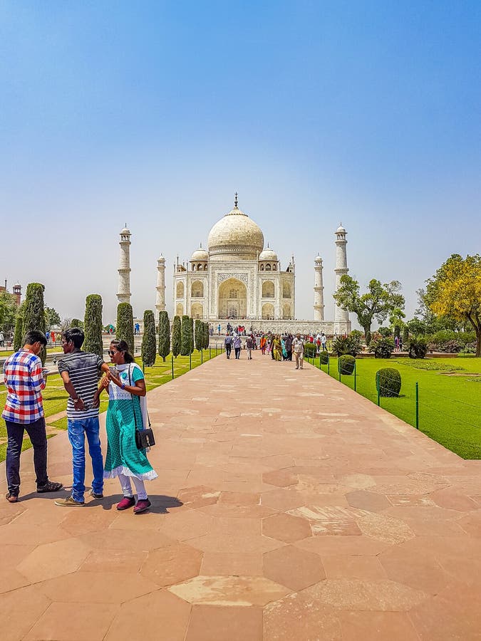 Taj Mahal Panorama in Agra India with Amazing Symmetrical Gardens Editorial  Stock Image - Image of landmark, mahal: 228272409