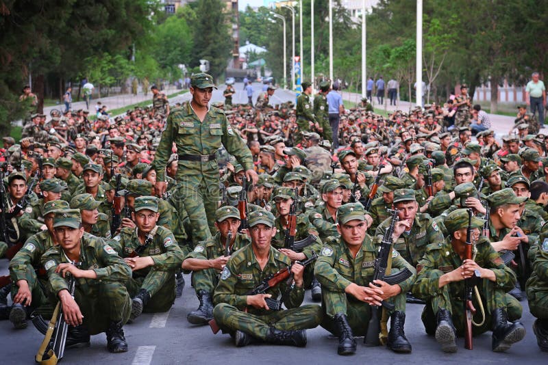 Tajikistan: Militarna parada w Dushanbe obraz stock Tajikistan: Militarna parada w Dushanbe obraz stock