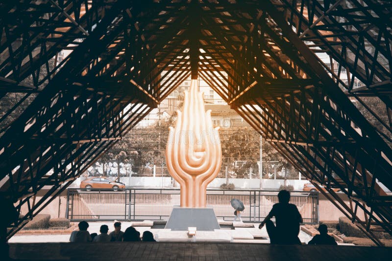 Tak för modern design för detalj för arkitektur för metallstålstruktur arkivbilder
