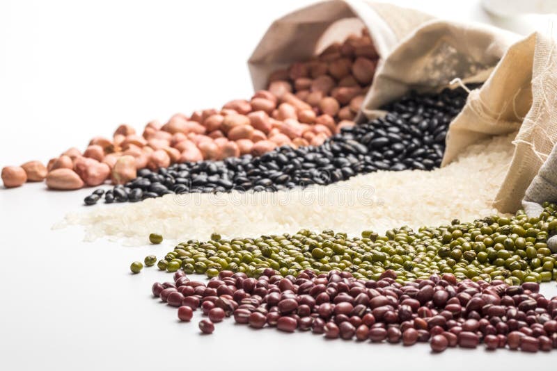 Whole grains are rich in nutrients