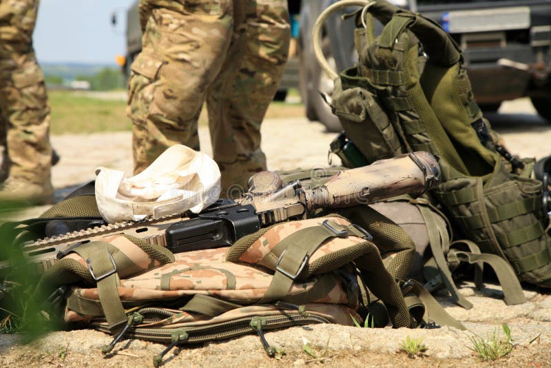 Taktische Ausrüstung der Kraftsoldaten.