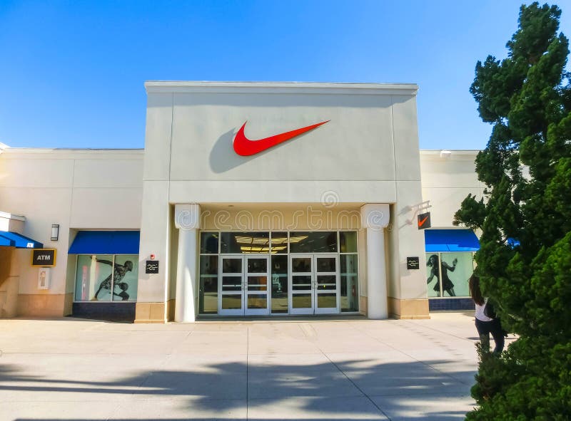 Tampa, USA - May 10, 2018: NIKE Shop Shopping Mall Tampa Premium Outlet at Orlando, USA Editorial Photo - Image of rack, nike: 127655061