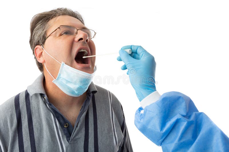 Tampone alla gola del pcr per virus respiratori influenzali o covid19 fotografia stock
