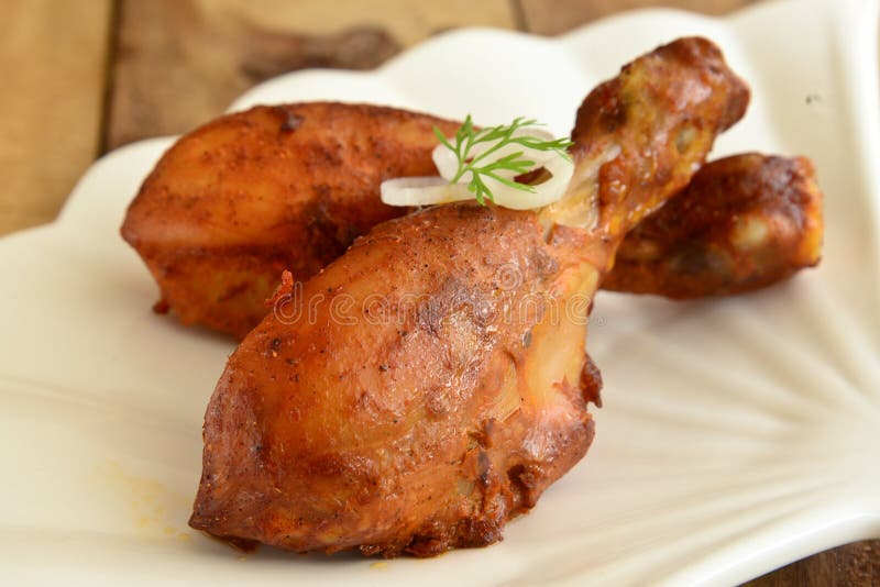 Tandoori-Huhn Auf Einem Grill Stockfoto - Bild von curry, gobi: 30367464