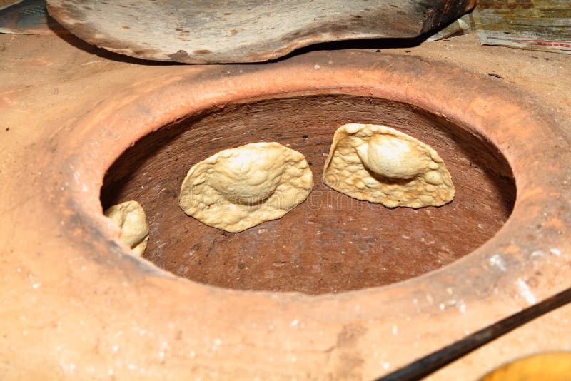 Tandoori Oven stock image. Image of naan, baking, charcoal 27200129