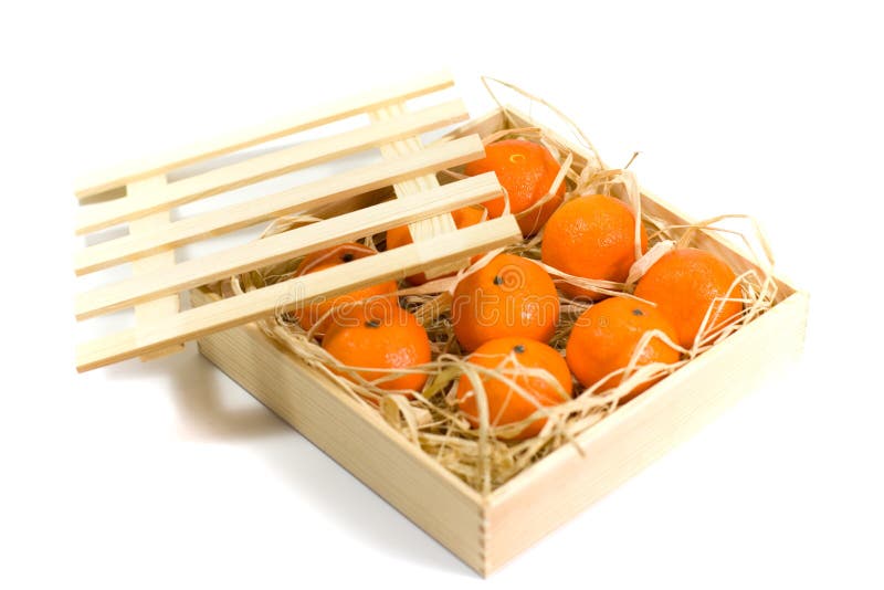 Tangerines in wooden box