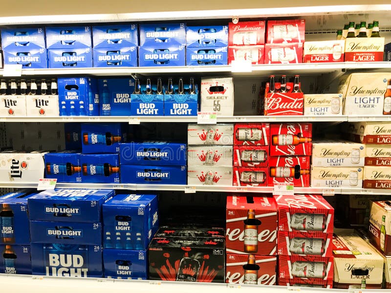 Tant de bières, tellement peu d'heure photo stock Tant de bières, tellement peu d'heure photo stock