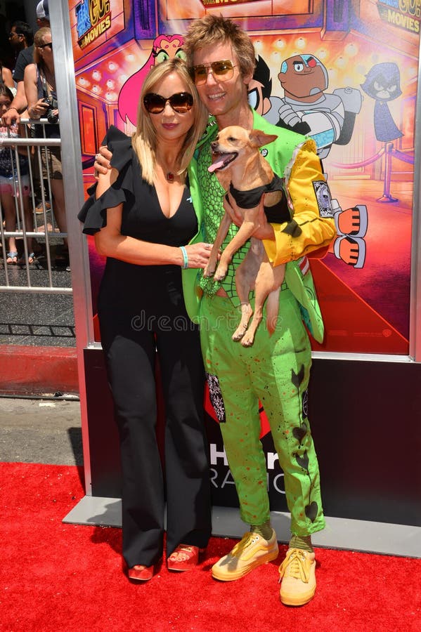 Tara Strong & Greg Cipes redactionele afbeelding. Image of talent
