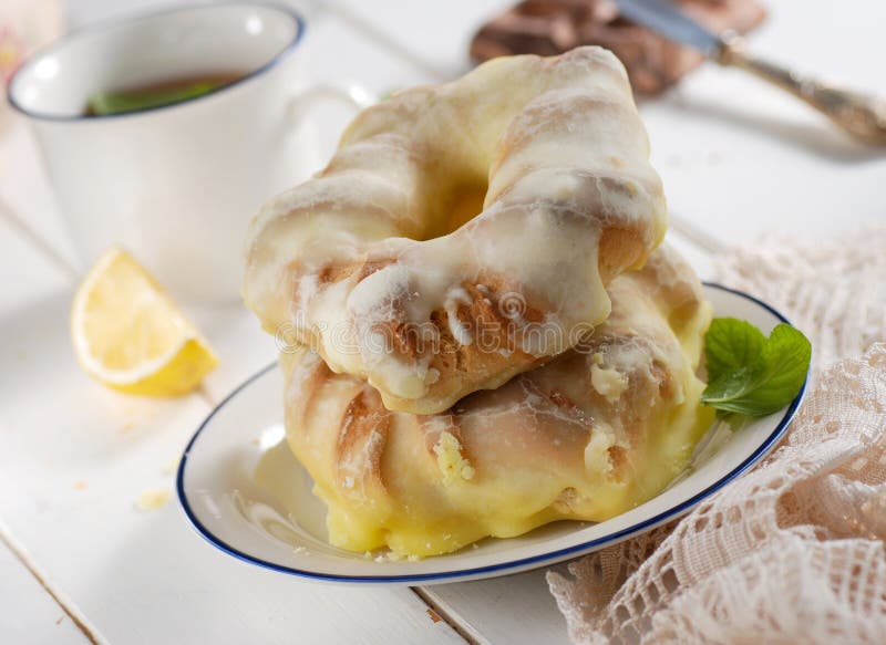 Taralli - Typische Sizilianische Kekse Stockfoto - Bild von gebäck ...