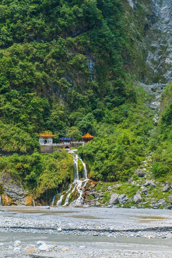 1,402 Taroko National Park Stock Photos Free & RoyaltyFree