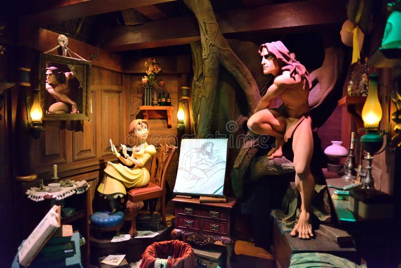 Tarzan & Jane Statue, Disney-Beeldverhaalkarakter