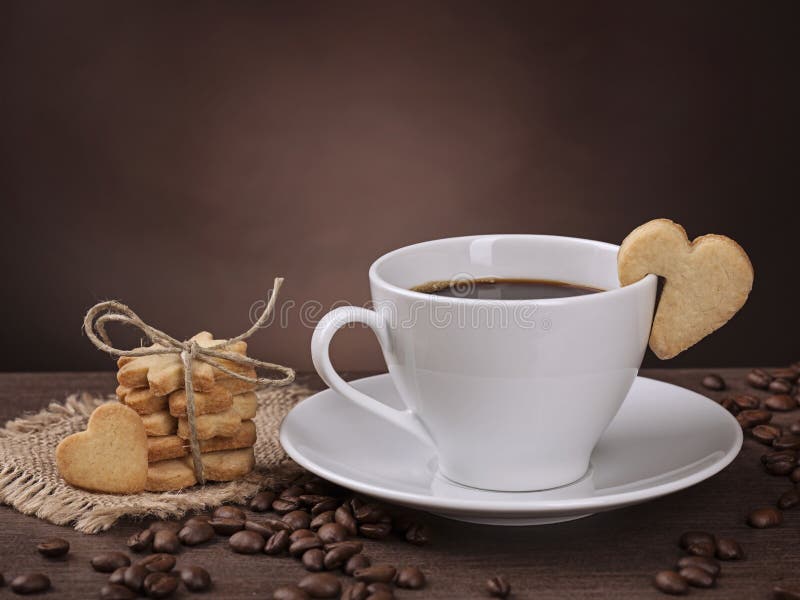 Tasse De Café Avec Le Biscuit Photo stock Image du espresso, cuvette