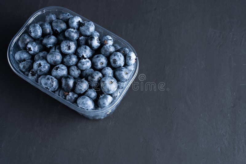 Download 364 Fresh Blueberries Plastic Container Photos Free Royalty Free Stock Photos From Dreamstime Yellowimages Mockups