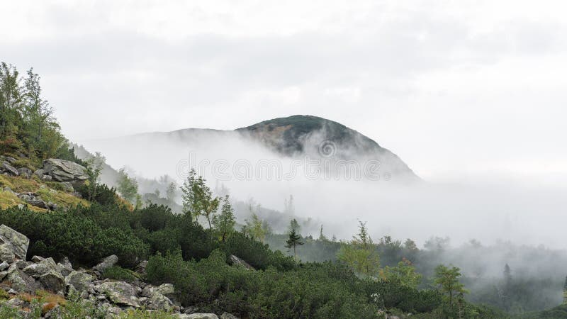 Tatry na Slovensku pokryté mraky
