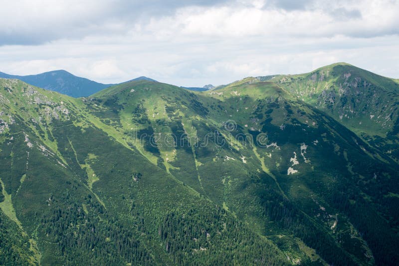 Tatry na Slovensku pokryté mraky