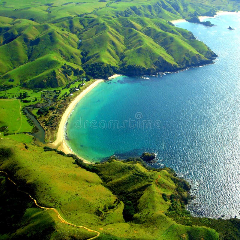 Veduta aerea di Tupou Bay in Northland, Nuova Zelanda