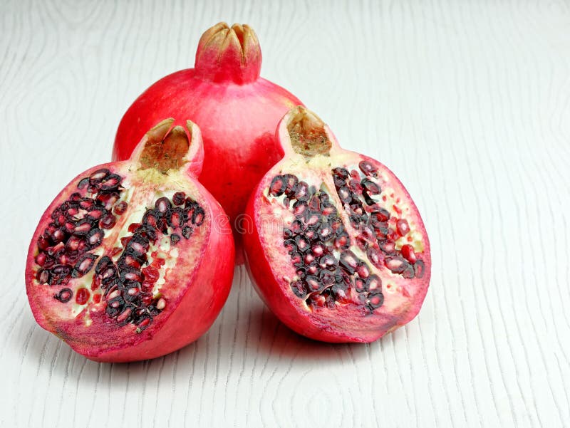Tavola di bianco del melograno immagini stock
