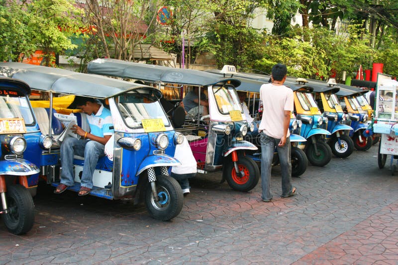 taxi tajlandzki Thailand tuk obrazy royalty free taxi tajlandzki Thailand tuk obrazy royalty free